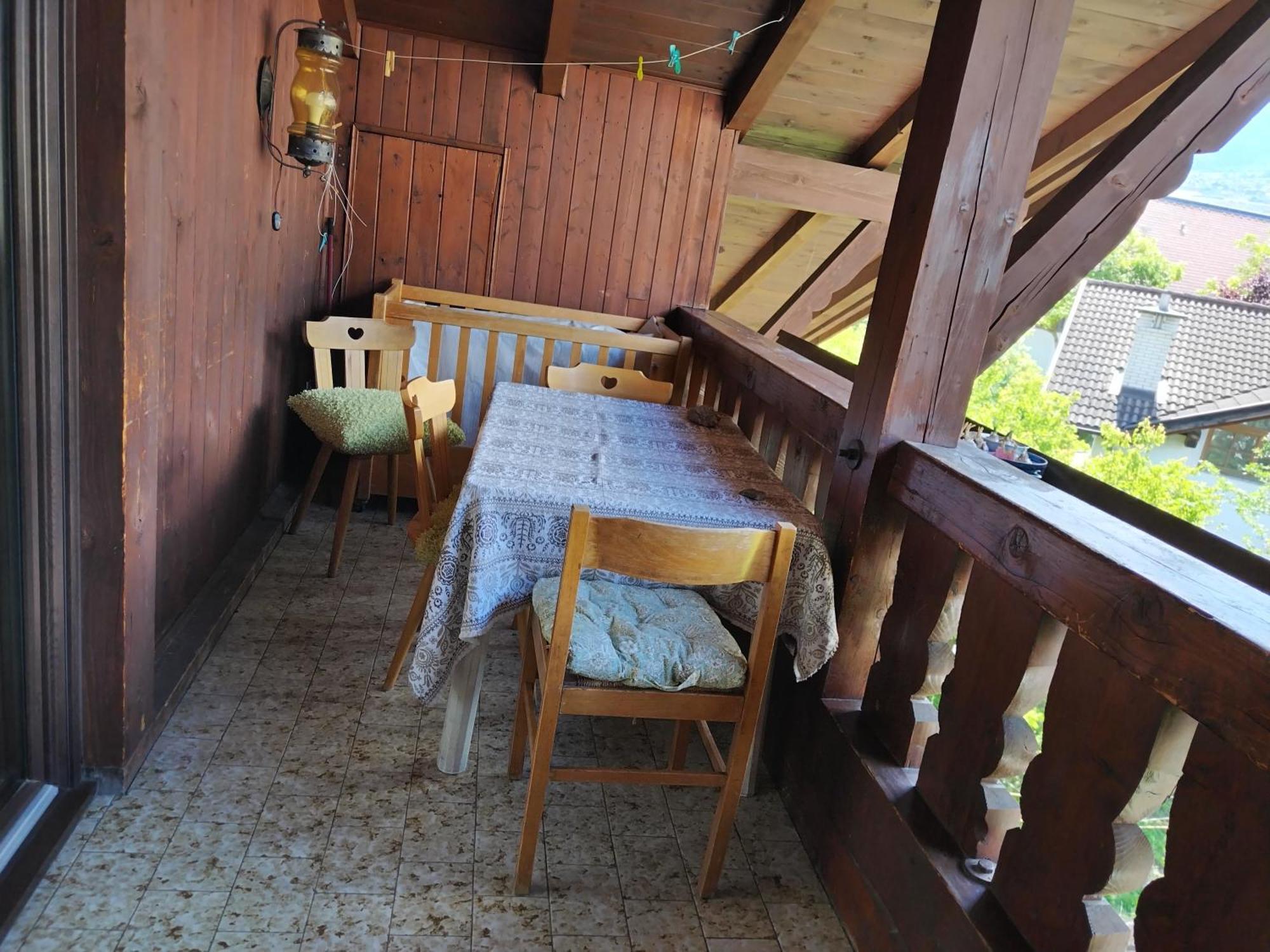 Ferienwohnungen Jojasa Latsch Exterior foto
